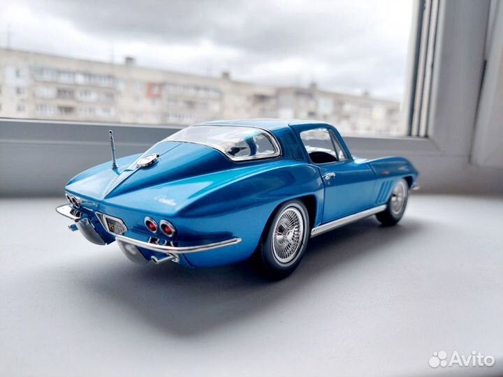 Chevrolet corvette 1965 maisto 1/18