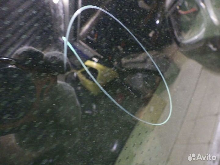 1223282 BMW X5 стекло люка крыши 2021