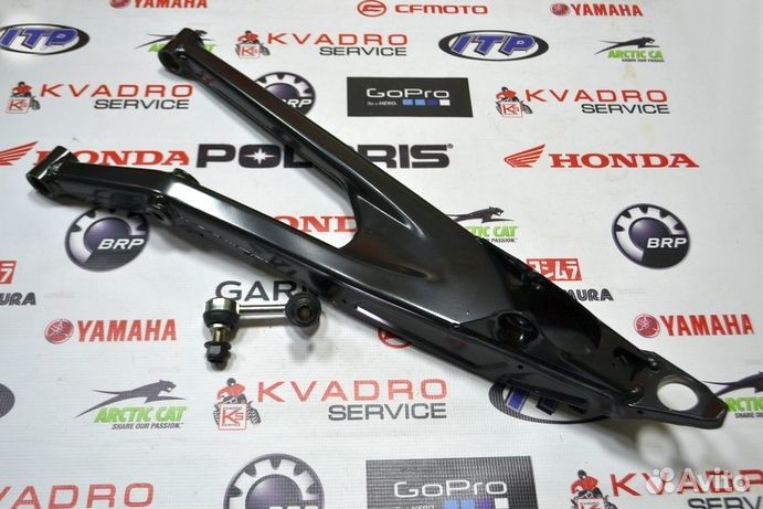 Рычаг передний верхний правый BRP Can-Am 703501056
