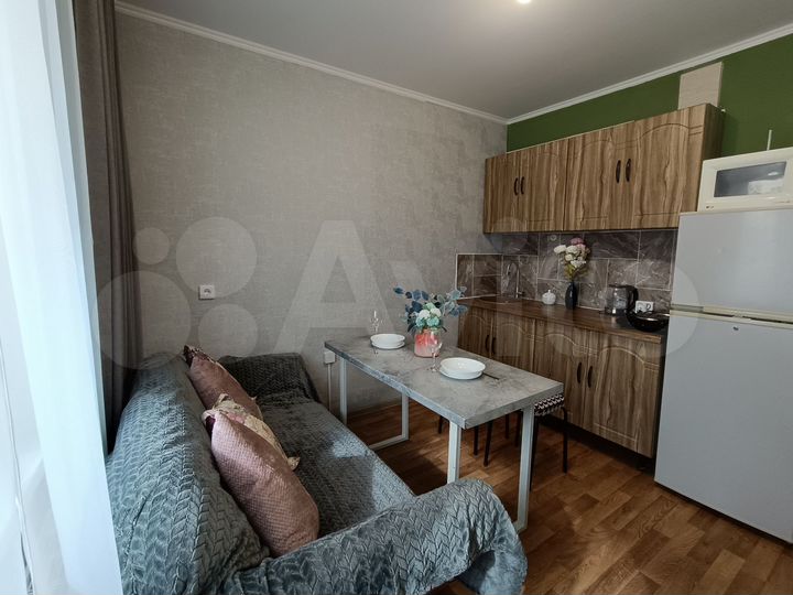 1-к. квартира, 38 м², 1/16 эт.