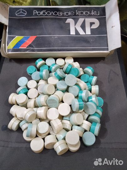 Крючок советский 4