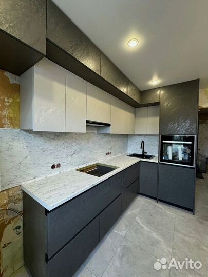 Угловая кухня на заказ