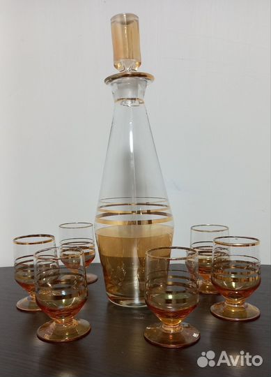 Винтажный графин