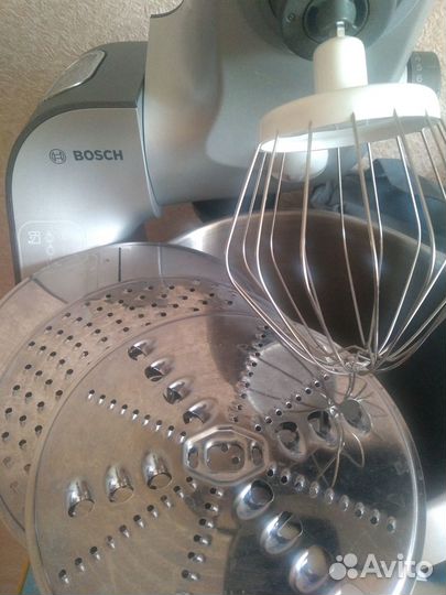 Б/у кухонный комбайн bosch mum54251