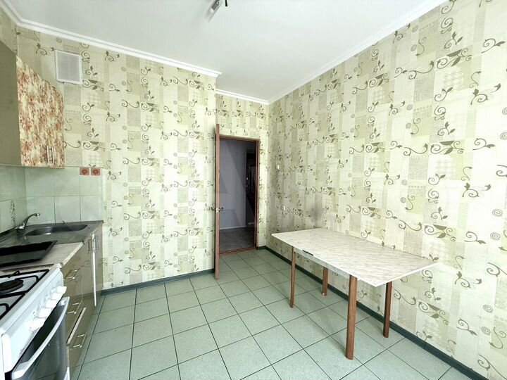 2-к. квартира, 55 м², 3/3 эт.