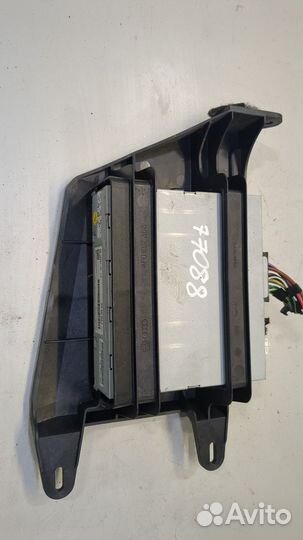 Блок управления радиоприемником Audi A6 (C6), 2009