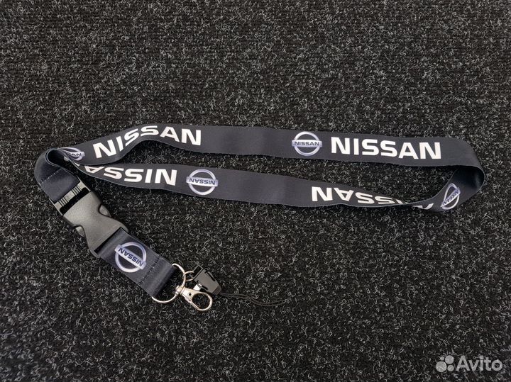 Шнурок Nissan (Черный)