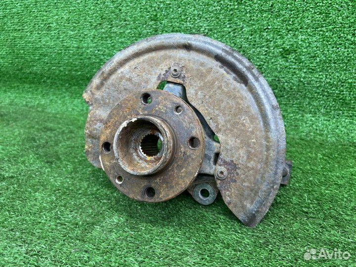 Поворотный кулак передний правый Ваз Vesta Cross