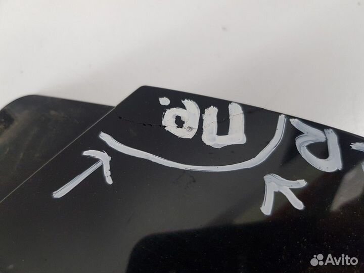 Накладка стойки задняя правая (Ford Explorer)