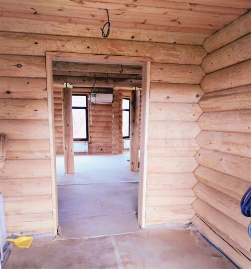 Дом 210 м² на участке 21,5 сот.