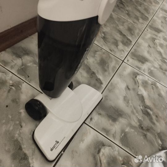 Вертикальный пылесос