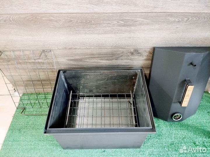 Коптильня горячего копчения 415х315, гидрозатвор