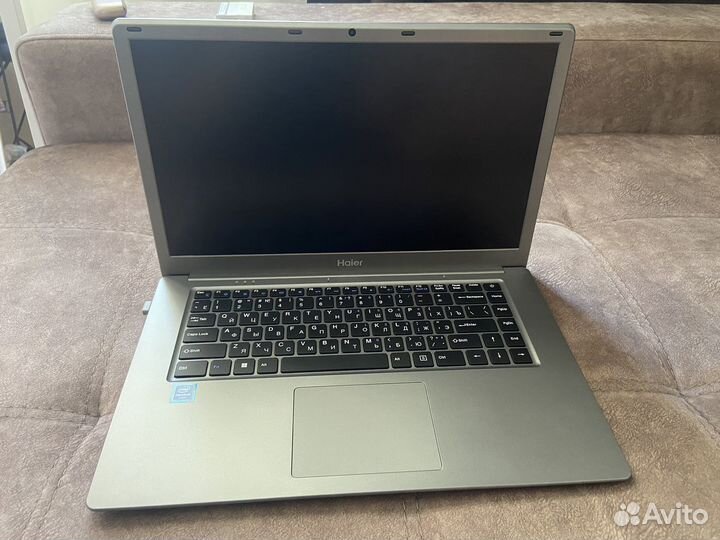 Ноутбук Haier U1530EM