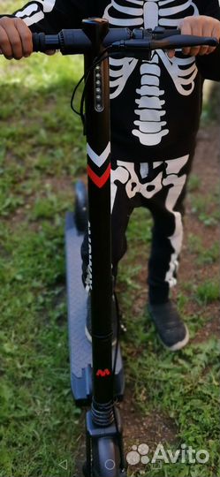 Самокат взрослый электрический бу