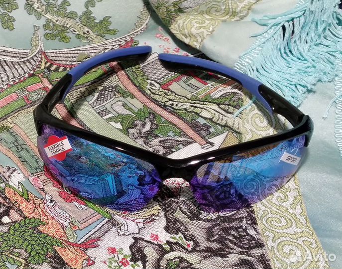 Очки новые солнцезащитные. Торг