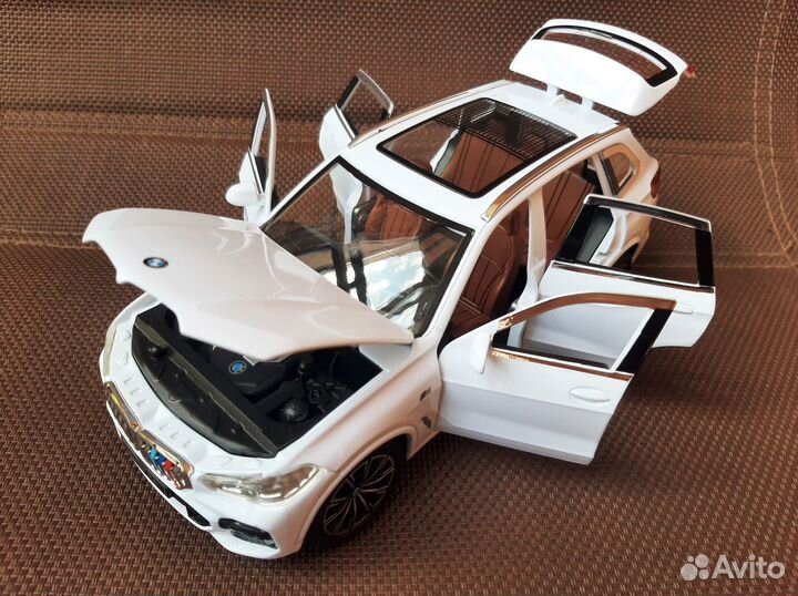 Модель авто BMW X5