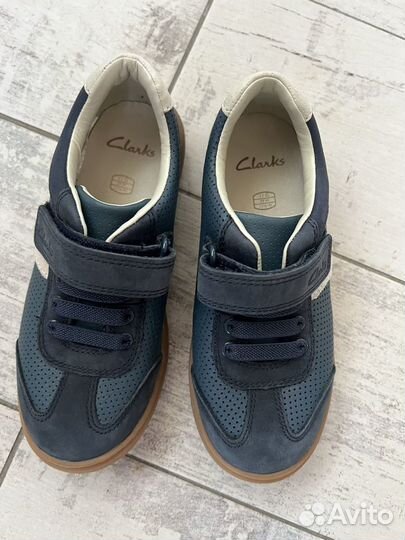 Детские кроссовки clarks 29