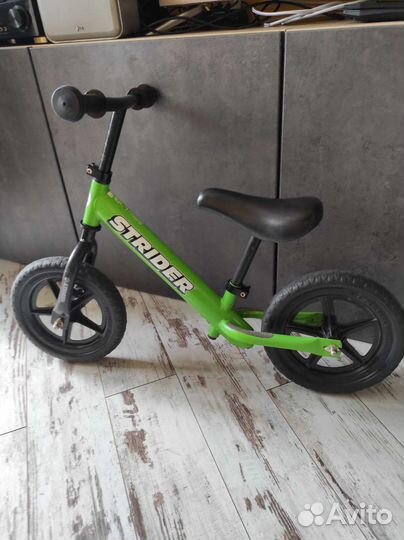 Беговел strider