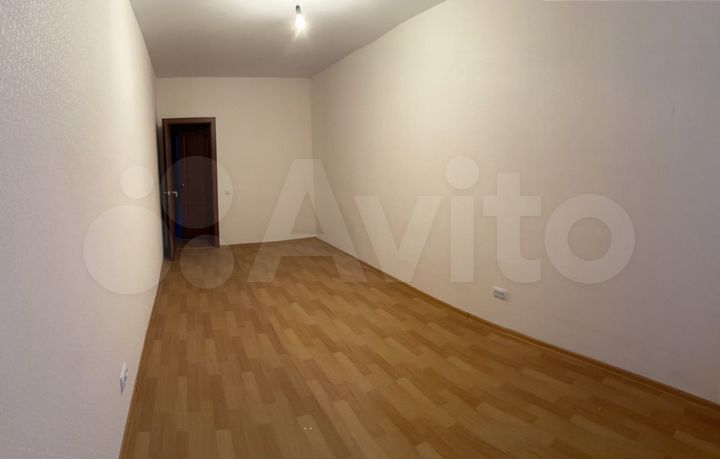 2-к. квартира, 57 м², 2/6 эт.
