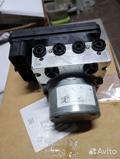 Блок ABS (насос) Hyundai Solaris2