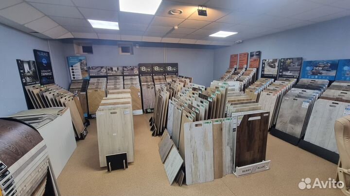 Кварцвиниловая плитка замковая Дуб Сельма