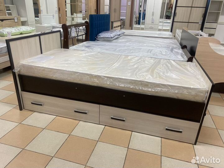 Кровать с Ящиками Токио