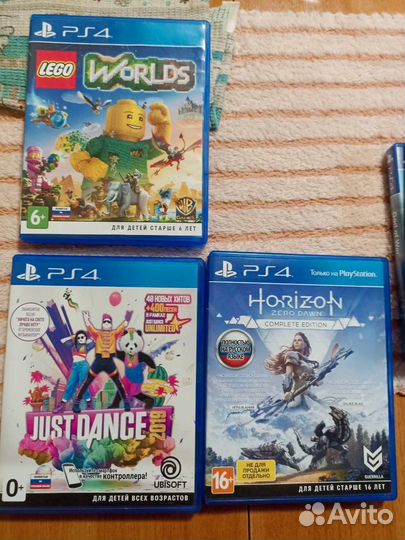 Игровая приставка ps4