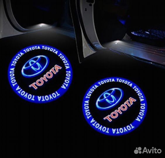 Световая проекция в дверь camry