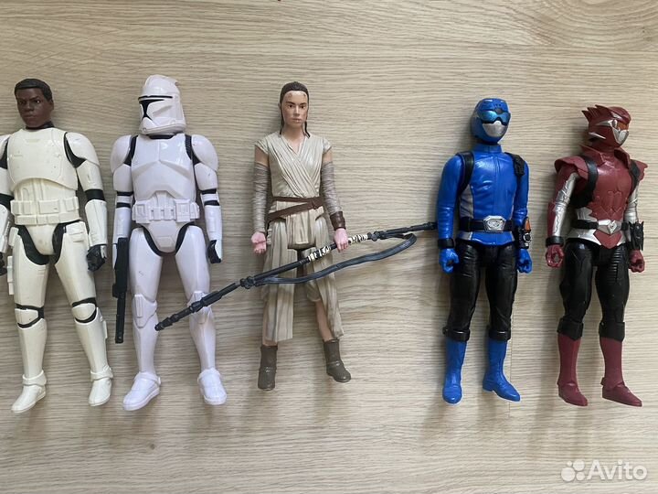 Фигурки героев