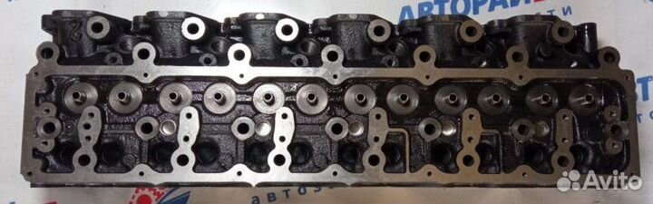Головка блока цилиндров пустая Nissan TD42