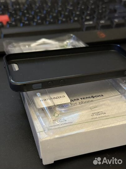 Чехол на iPhone 5 5s se
