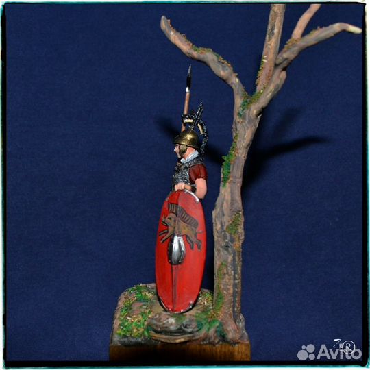 Оловянная миниатюра Римский легионер 54 мм