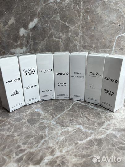 Лот: 3 упаковочки для женщин, косметика