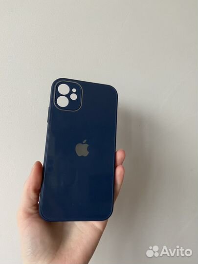 Чехол на iPhone 11