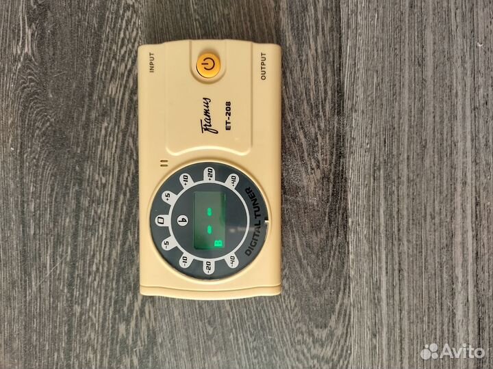 Тюнер для гитары электро