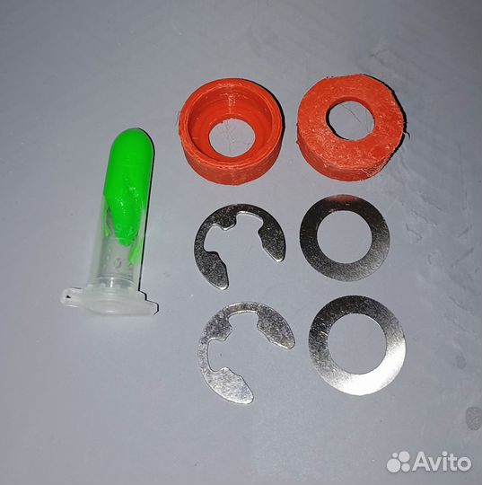 Втулка трапеции toyota Corolla E100,110- 114