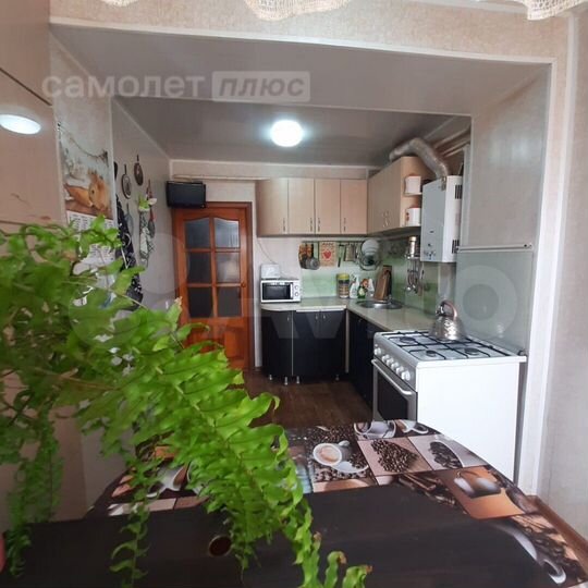 4-к. квартира, 76,3 м², 1/5 эт.