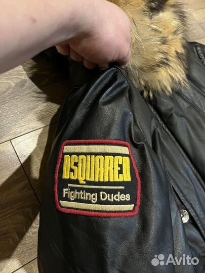 Зимняя куртка Dsquared Кожанная