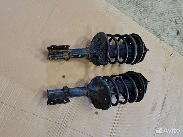 Амортизатор передний Элантра Hyundai Elantra XD