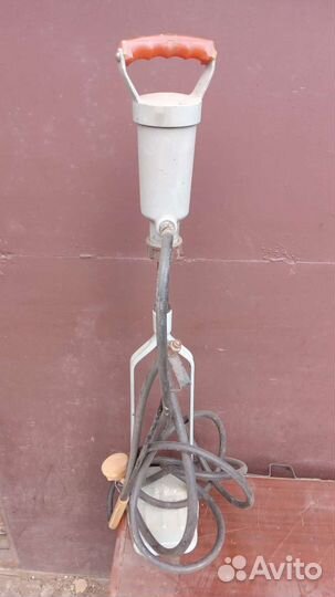 Опрыскиватель садовый ручной