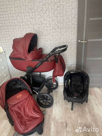Коляска 3 в 1