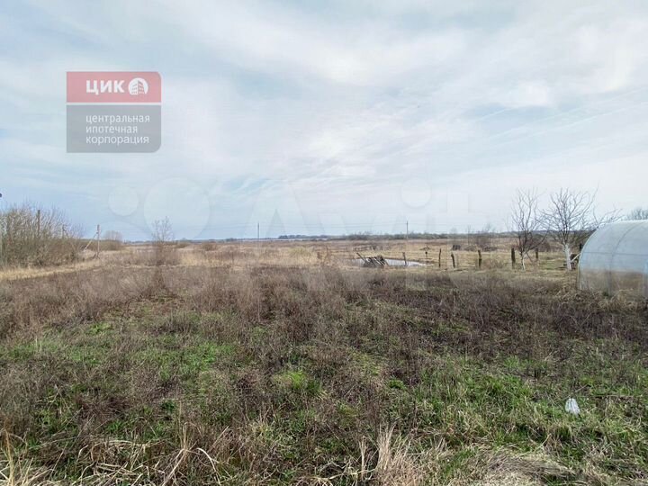 Дом 32 м² на участке 33 сот.