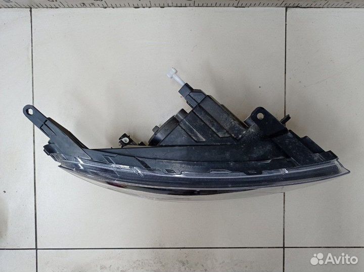 Фара передняя правая LADA Granta