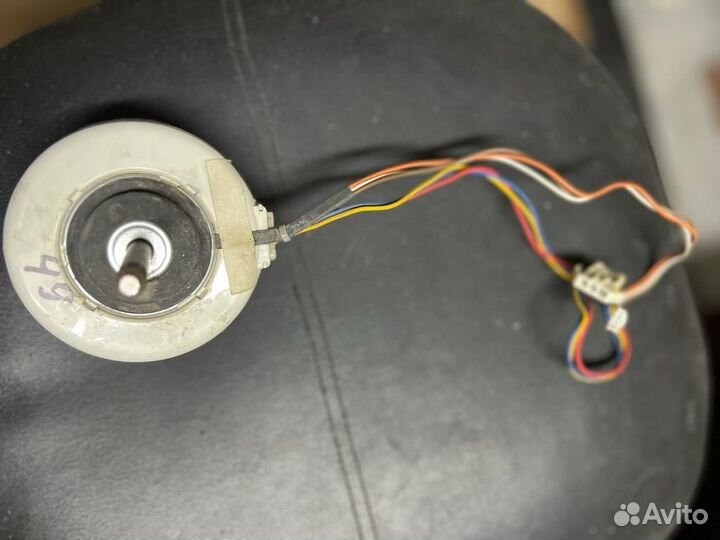 Электродвигатель внутреннего блока сплит-системы