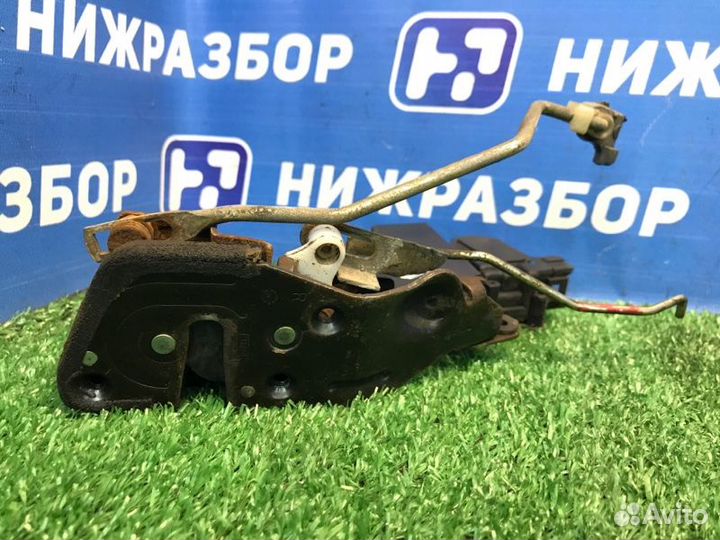 Замок двери передний правый Hyundai Accent 2 1.5