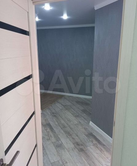 2-к. квартира, 54 м², 3/5 эт.