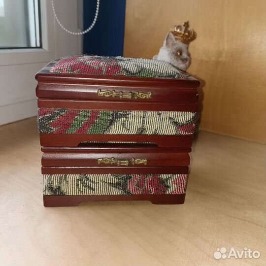 Шкатулки 2шт