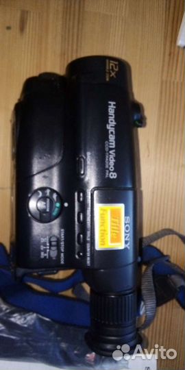 Видеокамера sony handycam