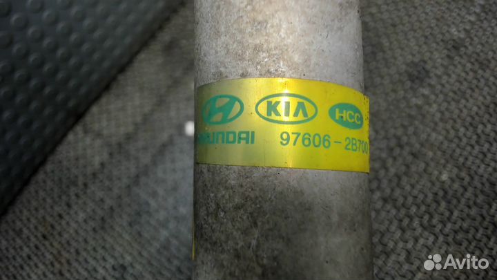 Радиатор кондиционера Hyundai Santa Fe, 2010