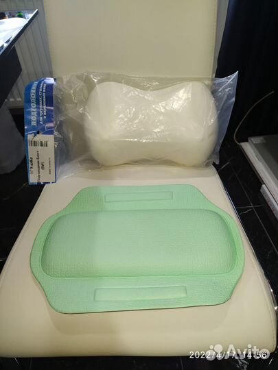 Подголовник для ванны